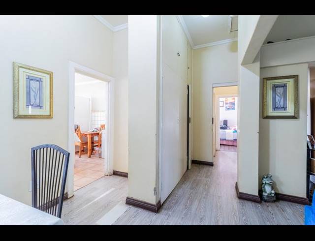 7 BEDROOM HOUSE FOR SALE IN KENSINGTON